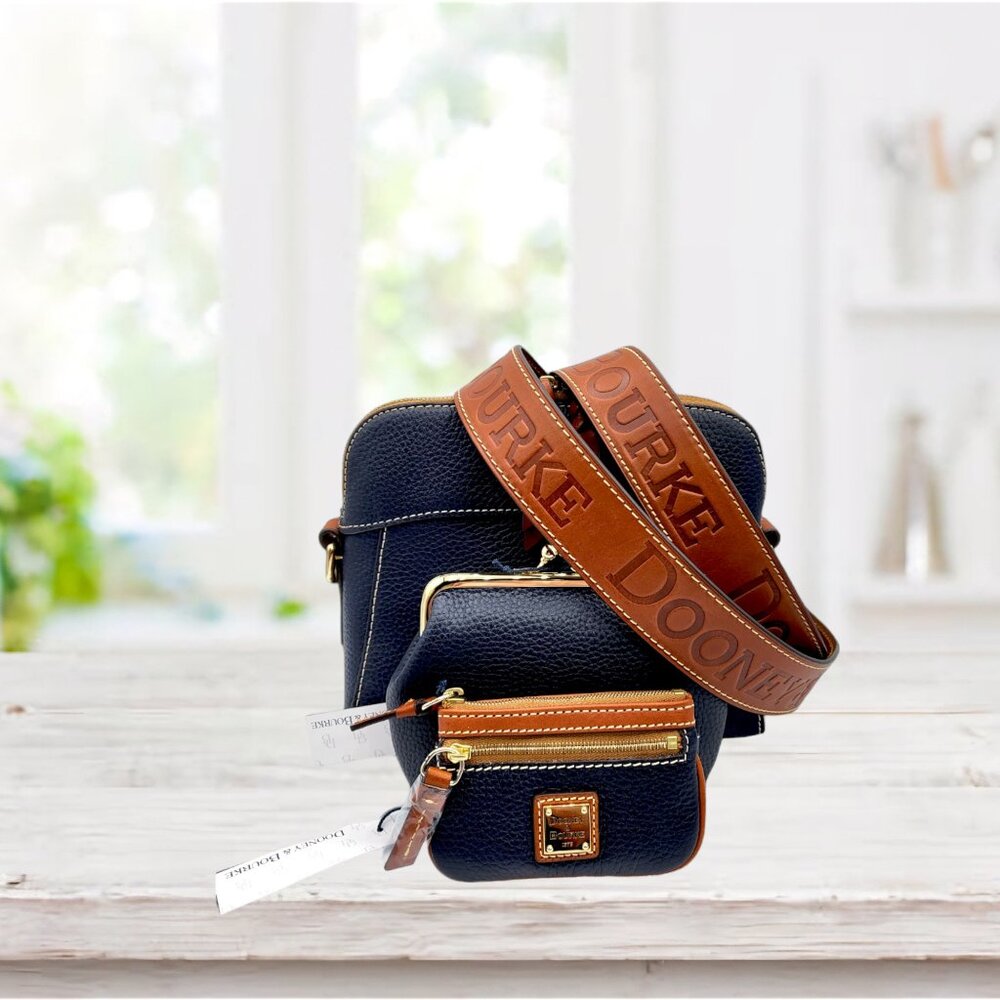 D&B Crossbody
